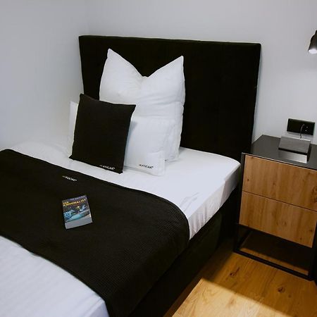 Kocak - Exklusives Apartment In Zentrumsnaehe 로이틀링겐 외부 사진